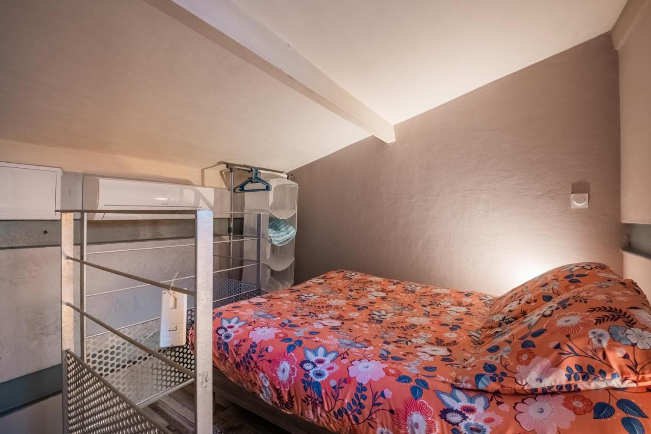 Studio En Duplex-Aircon-Terrasse-Parking-Calme Bordeaux Exteriér fotografie